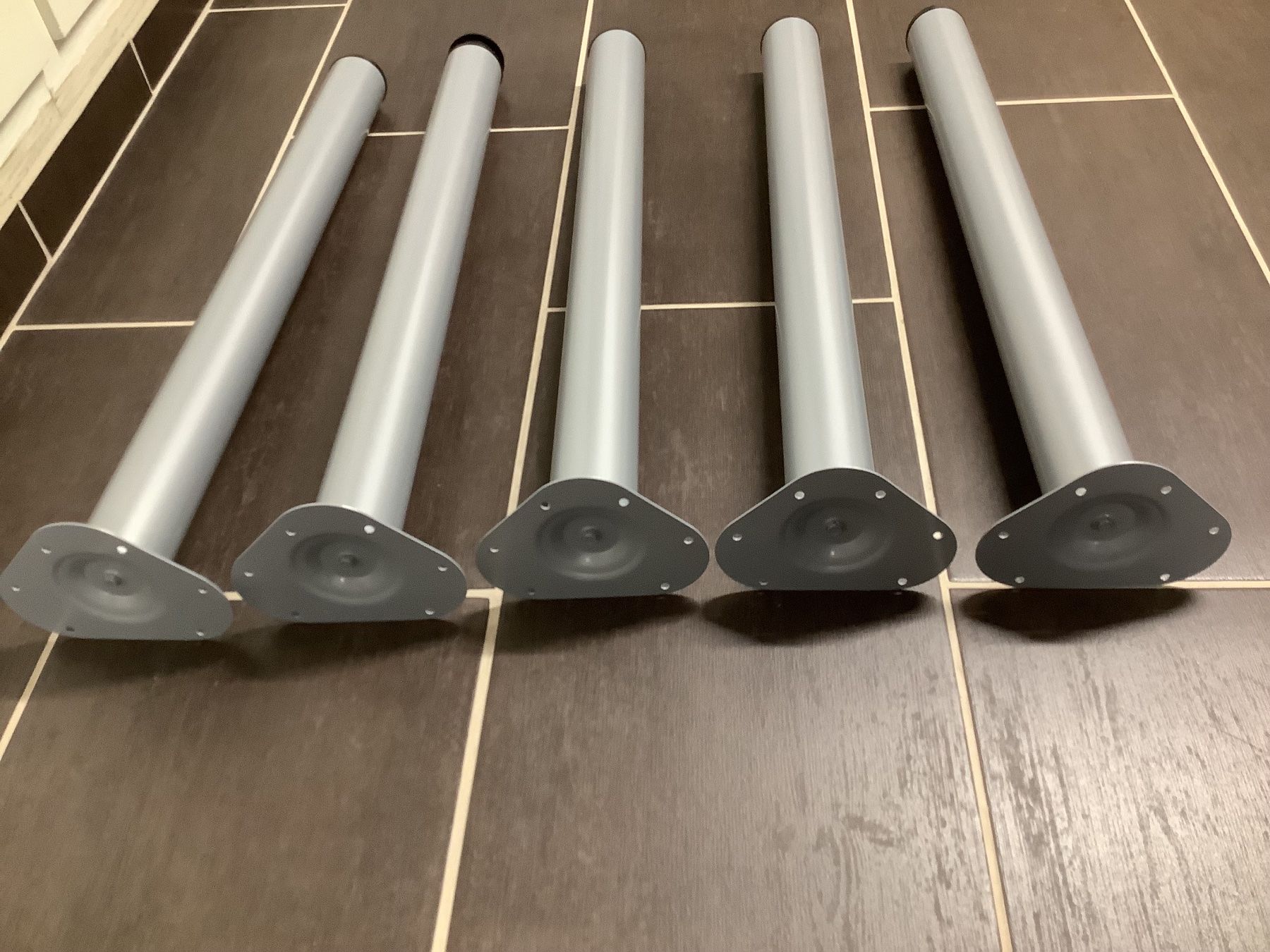 Sonstiges Mobiliar: Tischbeine 5 Stück ELEMENT SYSTEM Möbelfuss 70 cm – Gebraucht aus Brugg AG von Sweety_pie 1