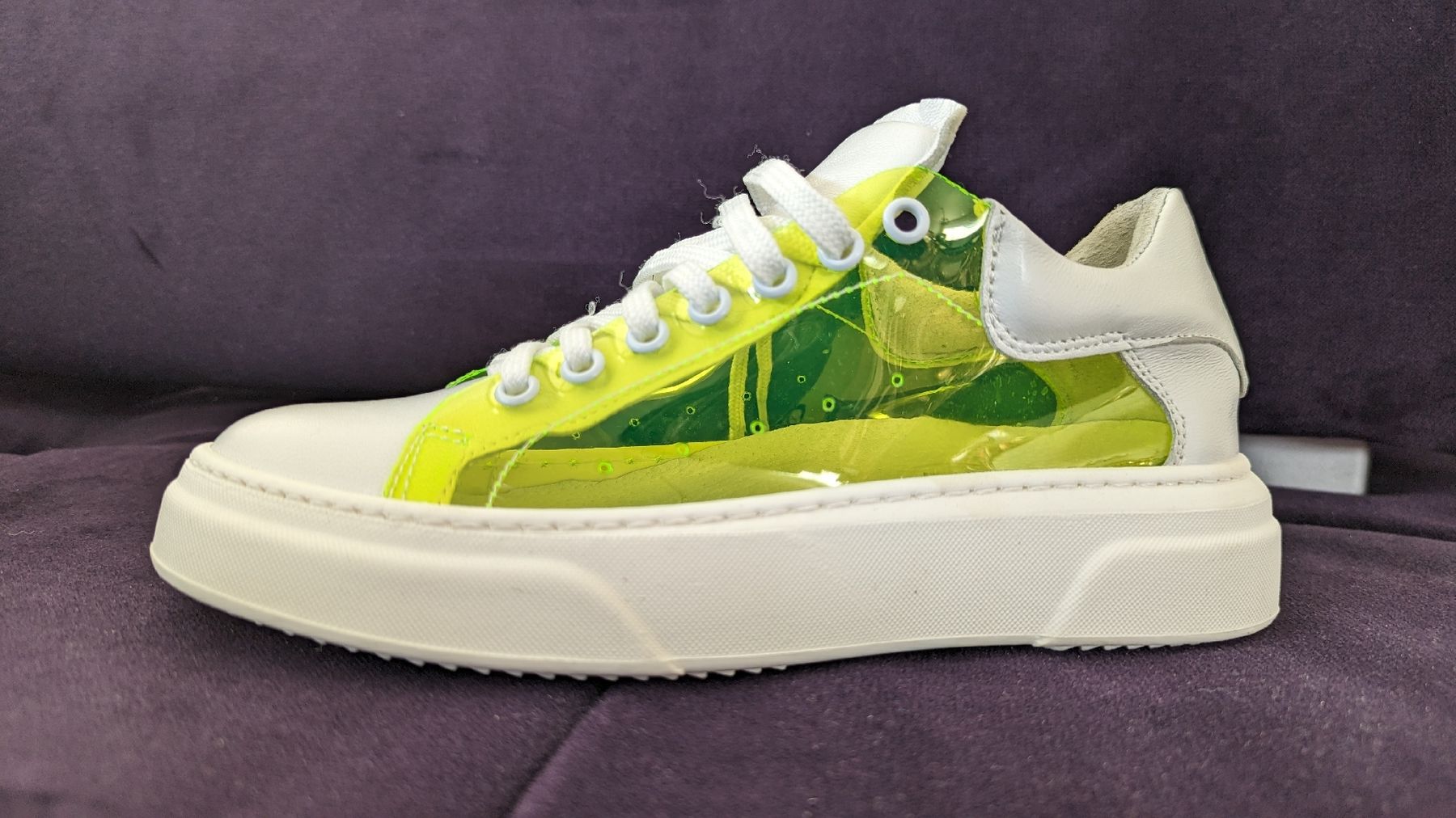Scarpe da donna: Schuhe Sneakers Gr.36 mit durchschnittlichem Element. – Nuovo (secondo la descrizione) da Winterthur venduto da losa_p966 3
