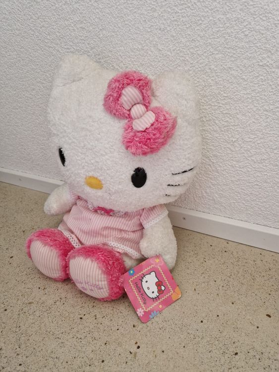 Hello Kitty Plüsch (Neu (gemäss Beschreibung)) in Schalchen für CHF 20 ...
