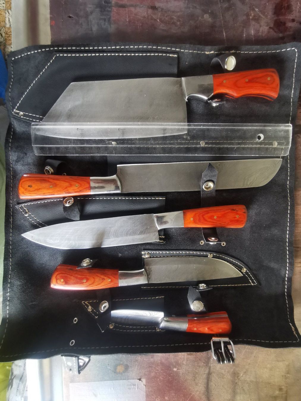 Coltelli da cucina: Damast chef knives set – Nuovo e nell'imballaggio originale da Les valettes venduto da sillic