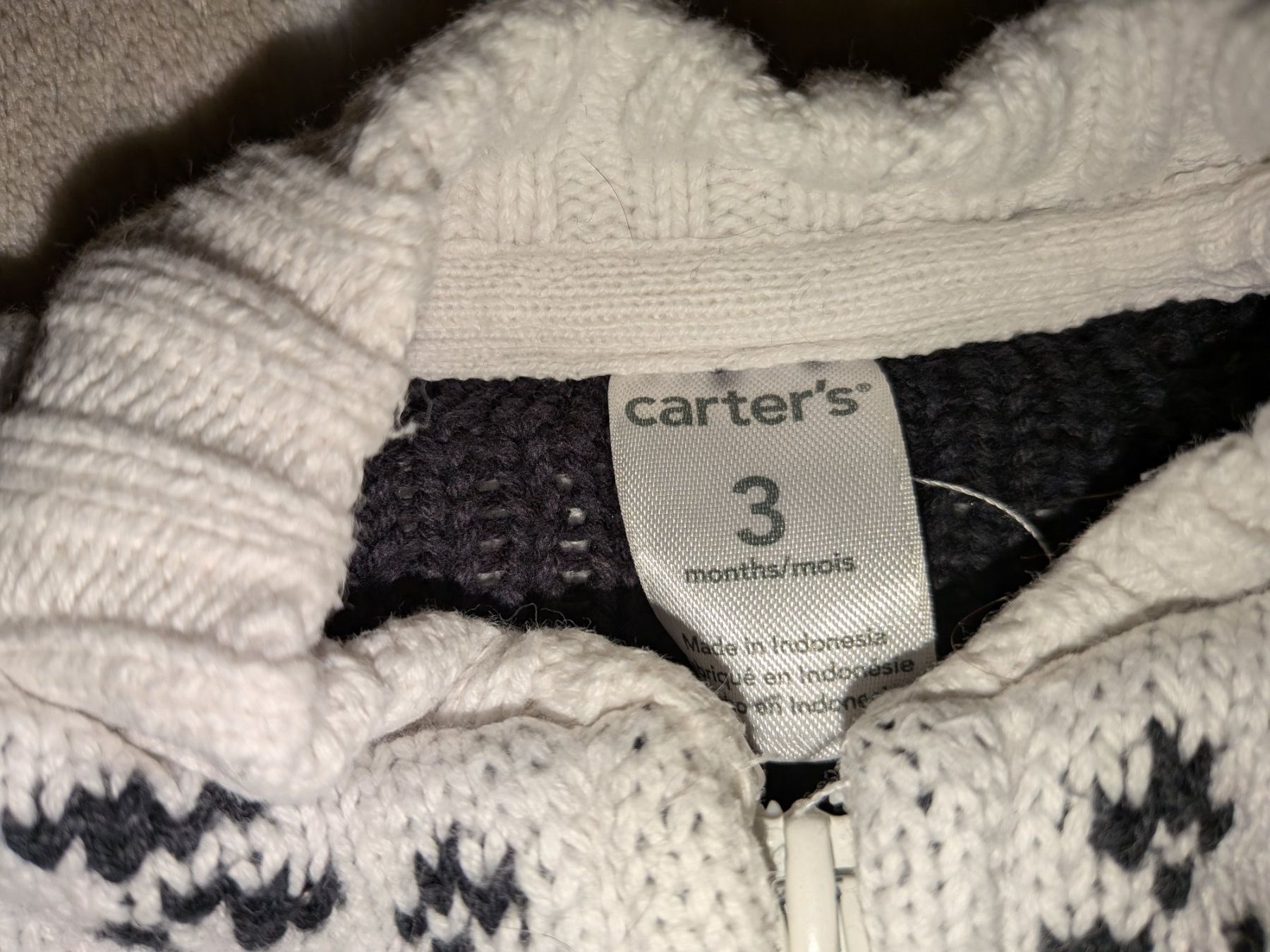 Carter's Pullover & Sweatshirts: Strickjacke Carter's Grösse 3 M – Gebraucht aus Pfaffhausen von ZwergeUndMehr 1