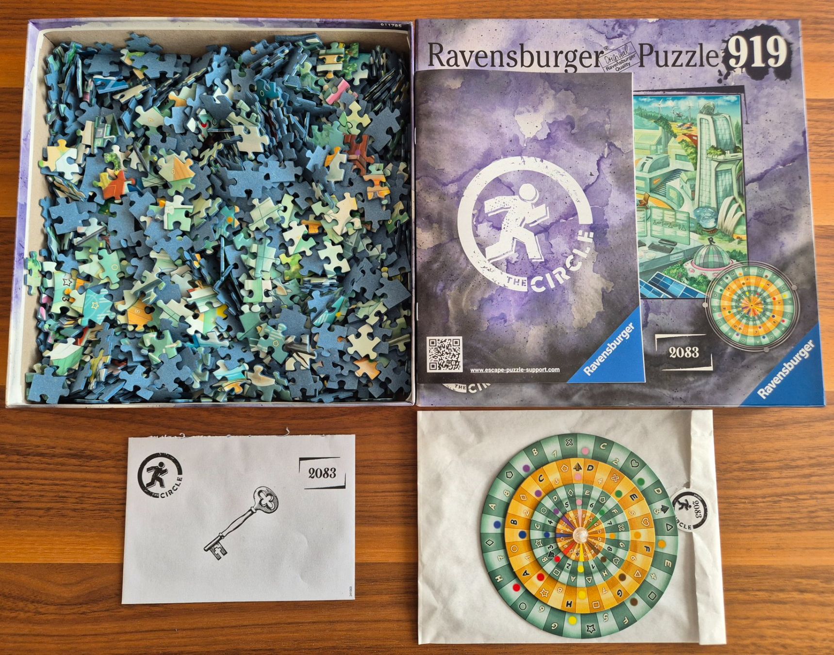 Ravensburger Puzzles: Ravensburger EXIT Puzzle - The Circle, Anno 2083 - 919 Teile – Gebraucht aus Dübendorf von mic_8s68 1