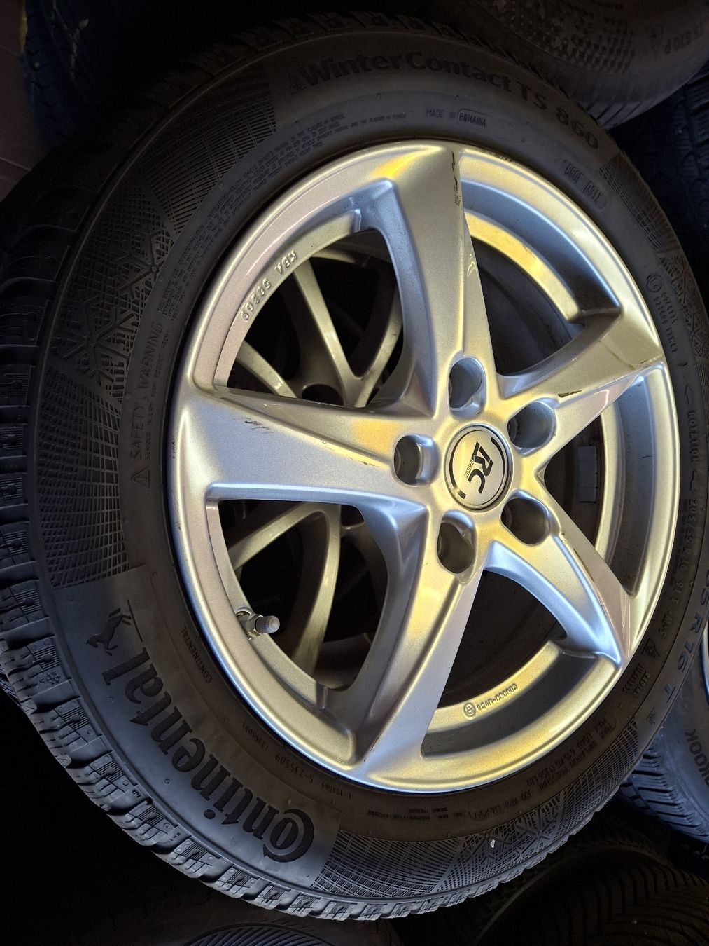 Pneumatici & Ruote complete: Mazda 3 Winterräder – Usato da Siebnen venduto da digitalcar