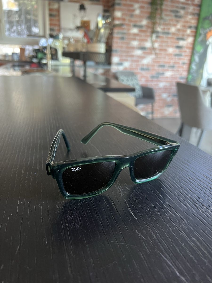 Ray-Ban Occhiali & Lenti: Lunettes Ray-Ban vertes – Nuovo (secondo la descrizione) da Villars-Ste-Croix venduto da Maaaat