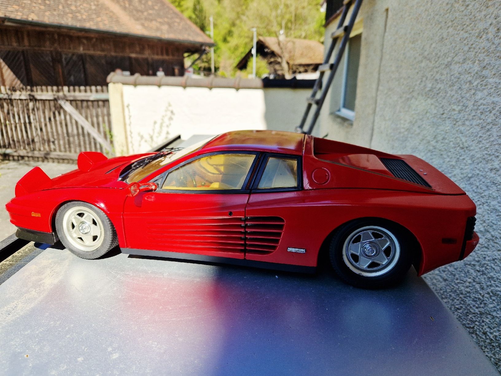 Pocher Modellini d'auto: Ferrari Testarossa 1/8 Pocher – Usato da Undervelier venduto da Tufitufi7 1