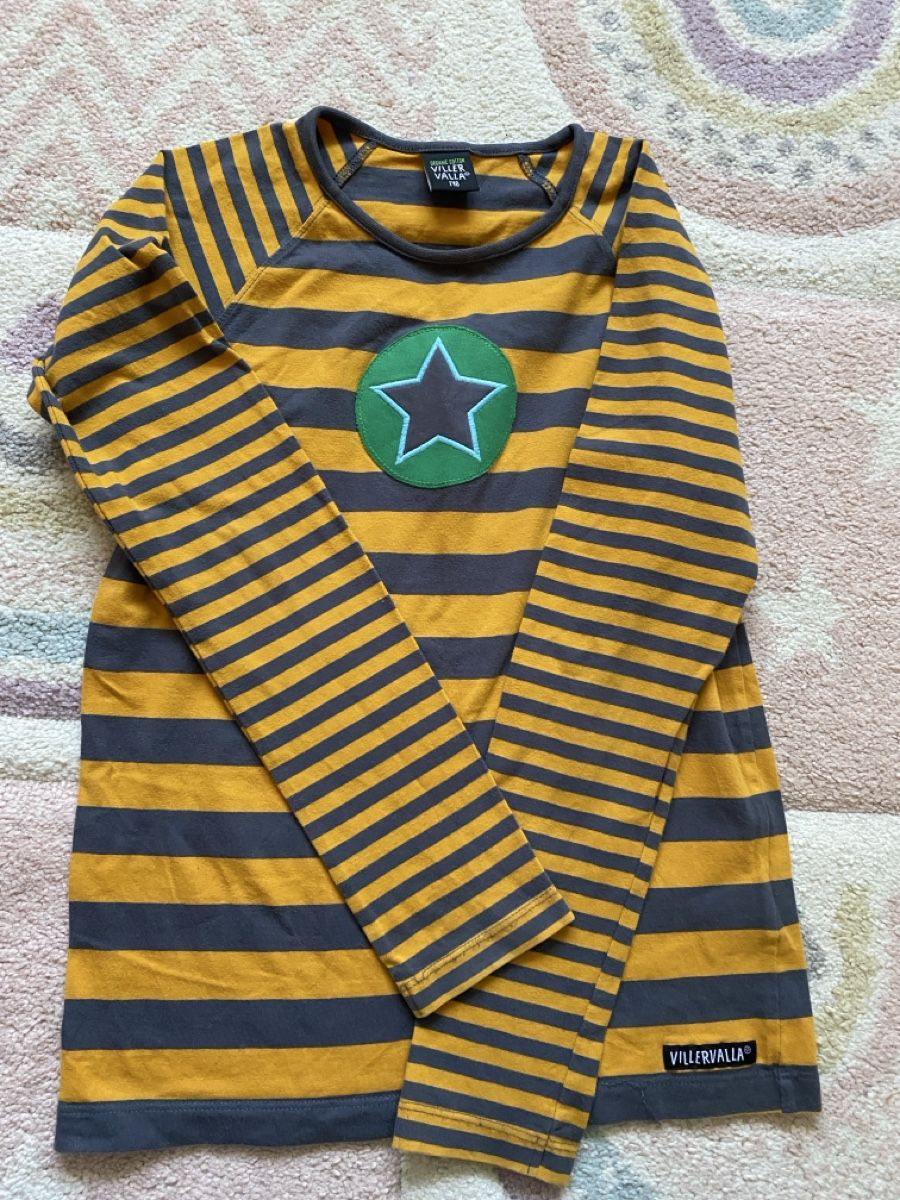 Villervalla Maglioni & Felpe: VILLERVALLA Shirt Gr.140 – Usato da Münchenstein venduto da sommerverkauf12