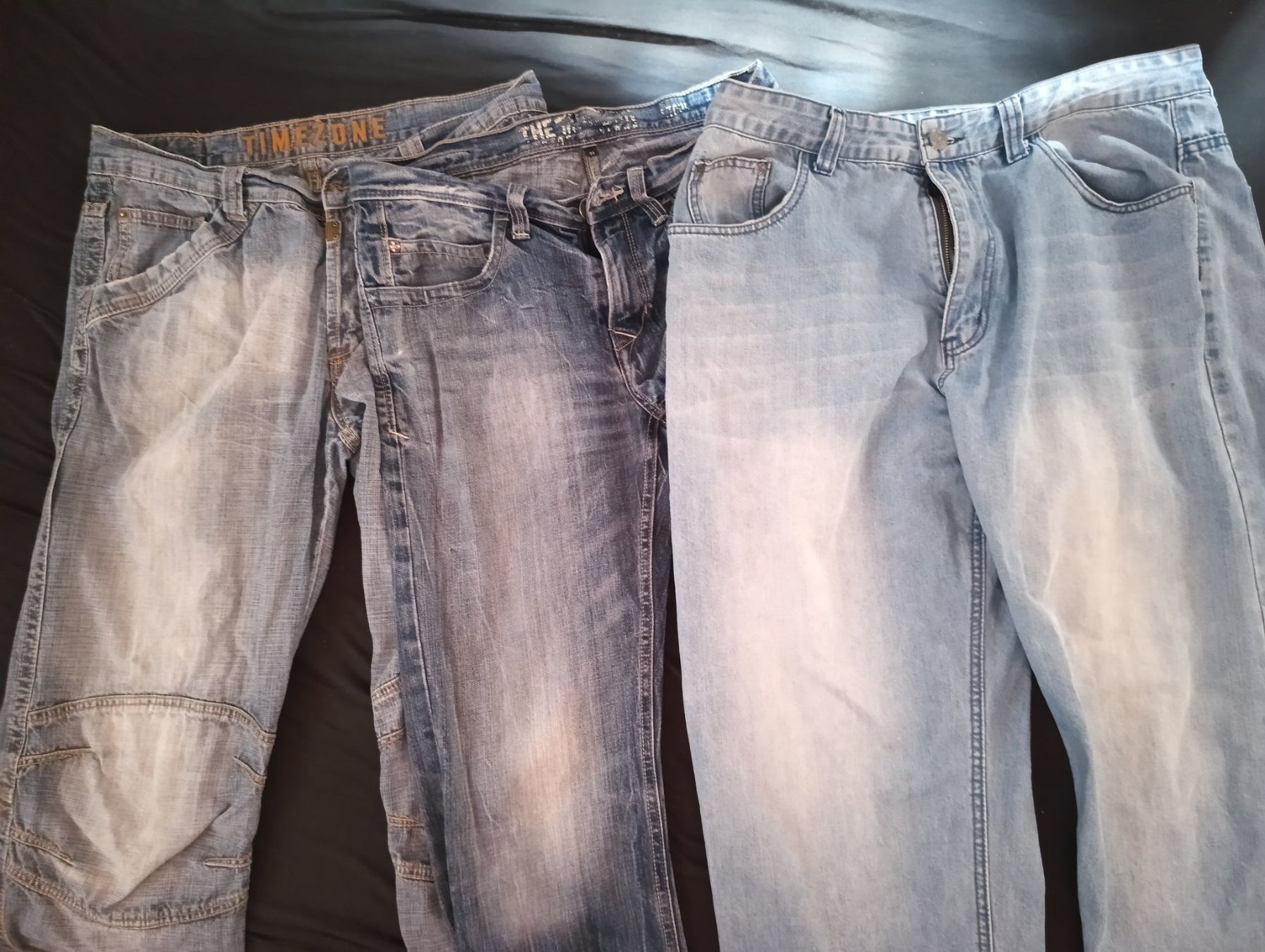 Kleiderpakete: Lot de 12 jeans et 6 pantalons secondhand – Gebraucht aus St imier von Rieju23 3