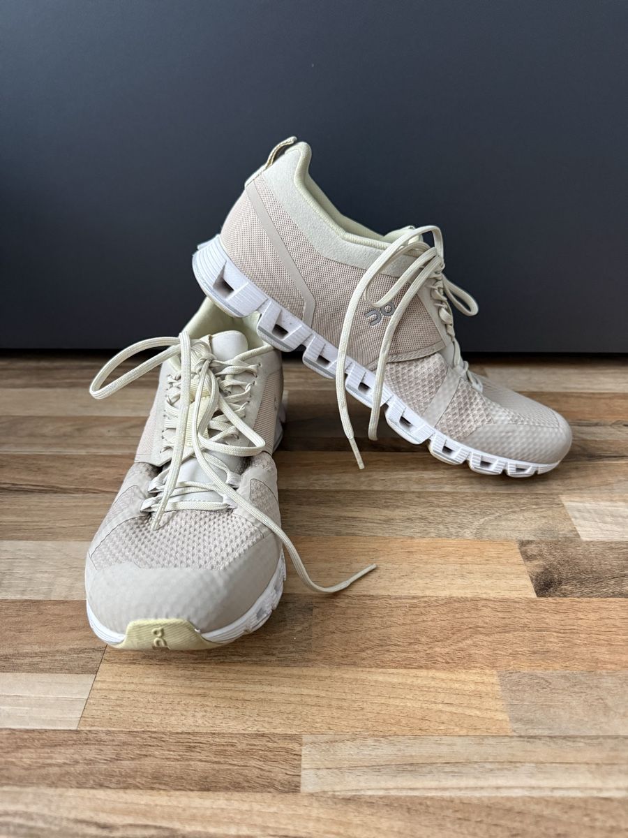 On Scarpe da donna: On Cloudbeam – Usato da Buchs AG venduto da MiWeFe17 1