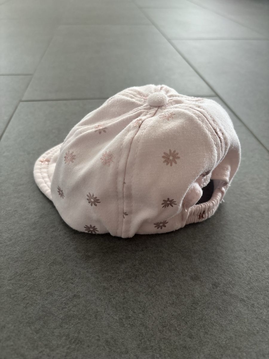 Bonnets & Echarpes: Hut, 43-45 cm – D'occasion à Breitenbach par mi95st 1