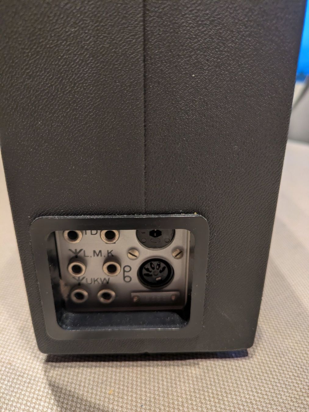 Biennophone Radios: Radio Biennophone E-606 – Gebraucht aus Widen von Thomson4 3