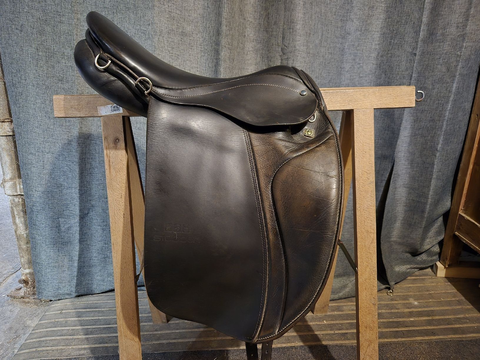 Selle & Accessori: Stübben Gangpferde Sattel – Usato da Meggen venduto da Orrinka20 1