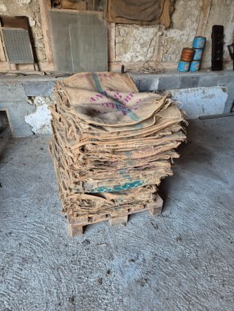 Posten Jutesäcke / Kaffeesäcke – ca. 40–50 Stück ab CHF 1.-