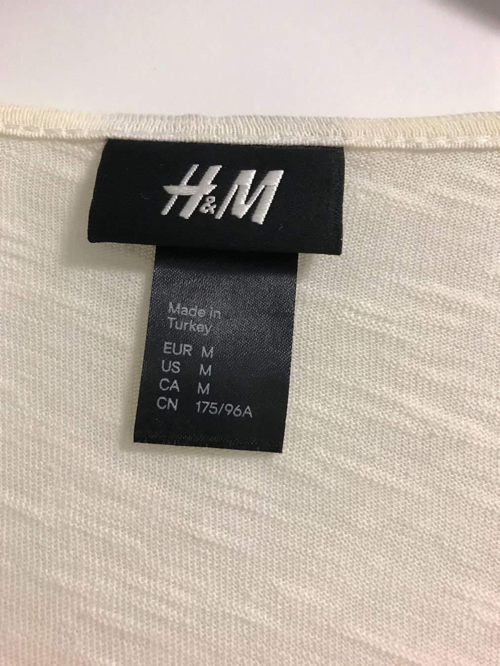 H&M Tuniche: Blusenshirt cremeweiss – Usato da Zürich venduto da ljp_2hsx 1