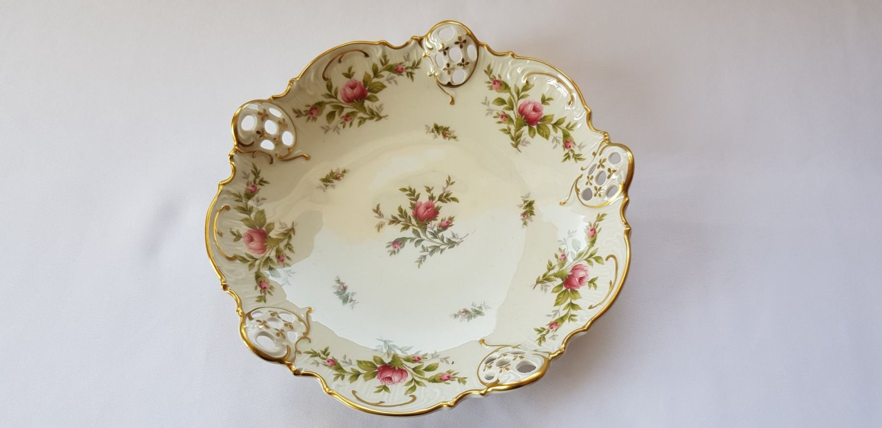 Ciotole: Rosenthal - Schale "Moosrose" 19 cm TOP – Usato da Dällikon venduto da Toyfan