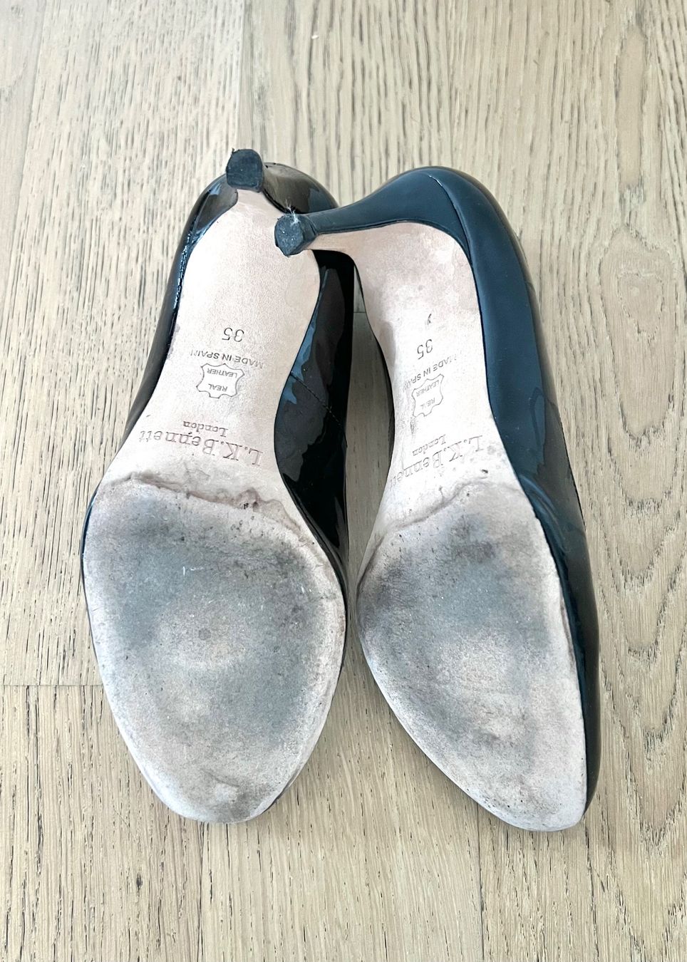 Scarpe da donna: L.K. Bennett Black Pumps, Gr. 35 – Usato da Zürich venduto da berthy 3