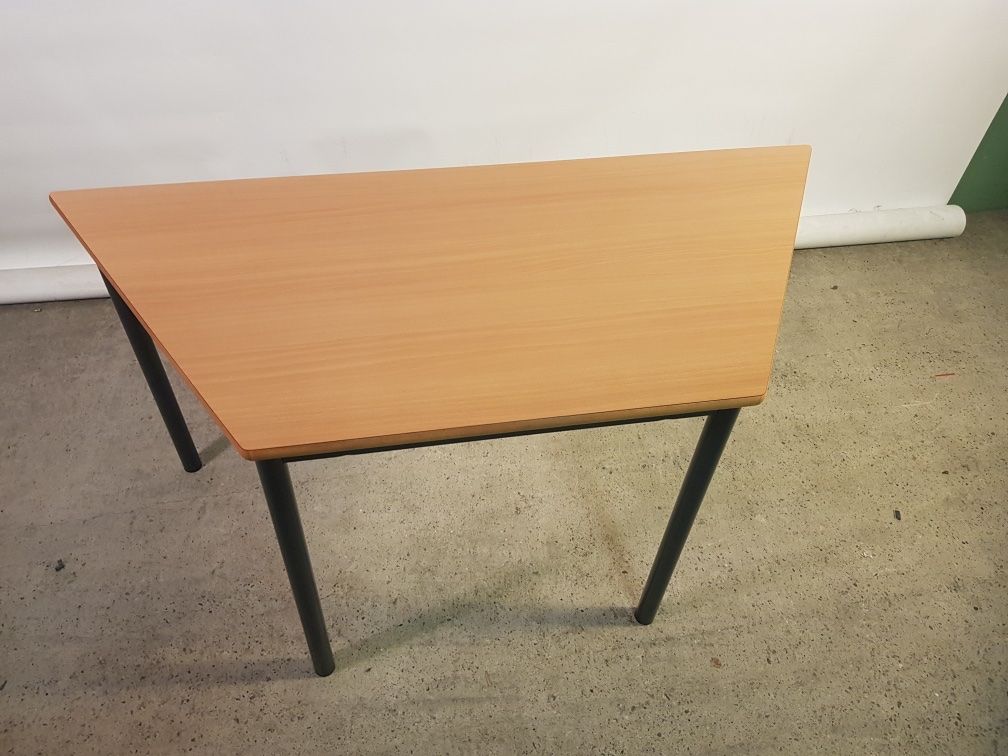 Tavoli: Mehrzwecktisch – Usato da Münchenstein venduto da tsp01