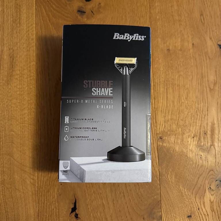 BaByliss Rasoi & Lamette da barba: Babyliss Rasierer - Preis verhandelbar – Usato da Rorschacherberg venduto da ZiPlion 4