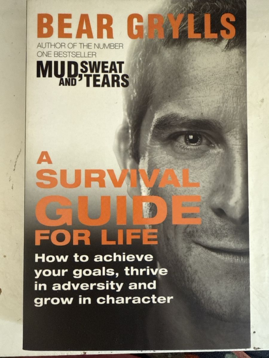Libri: Bear Grylls: A Survival Guide for Life - Read Now! – Nuovo (secondo la descrizione) da Horgen venduto da Swiss_Carat