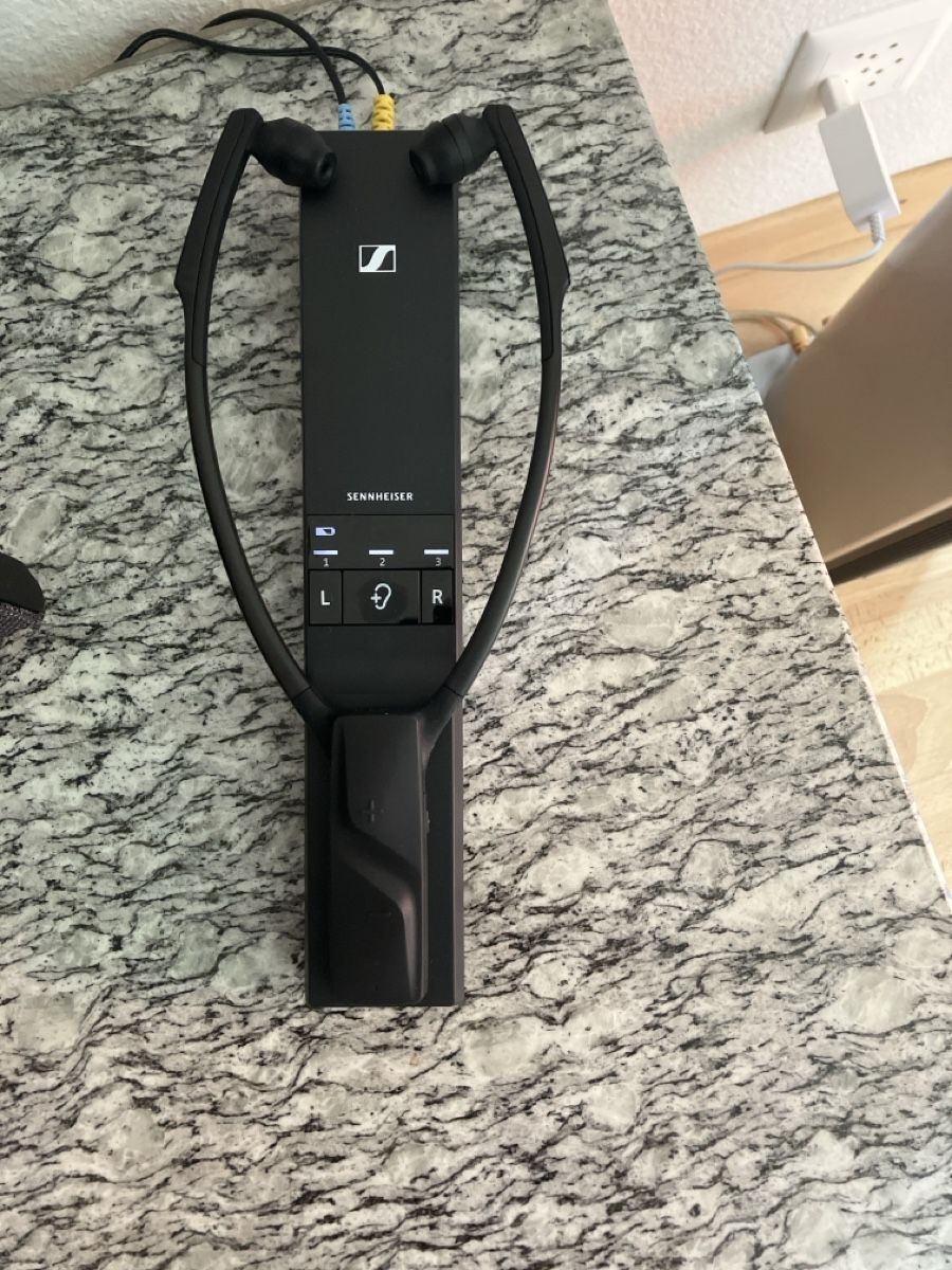 Sennheiser Cuffie: TV-Funkkopfhörer Sennheiser RS 5200 – Usato da Zürich venduto da marktiozzi