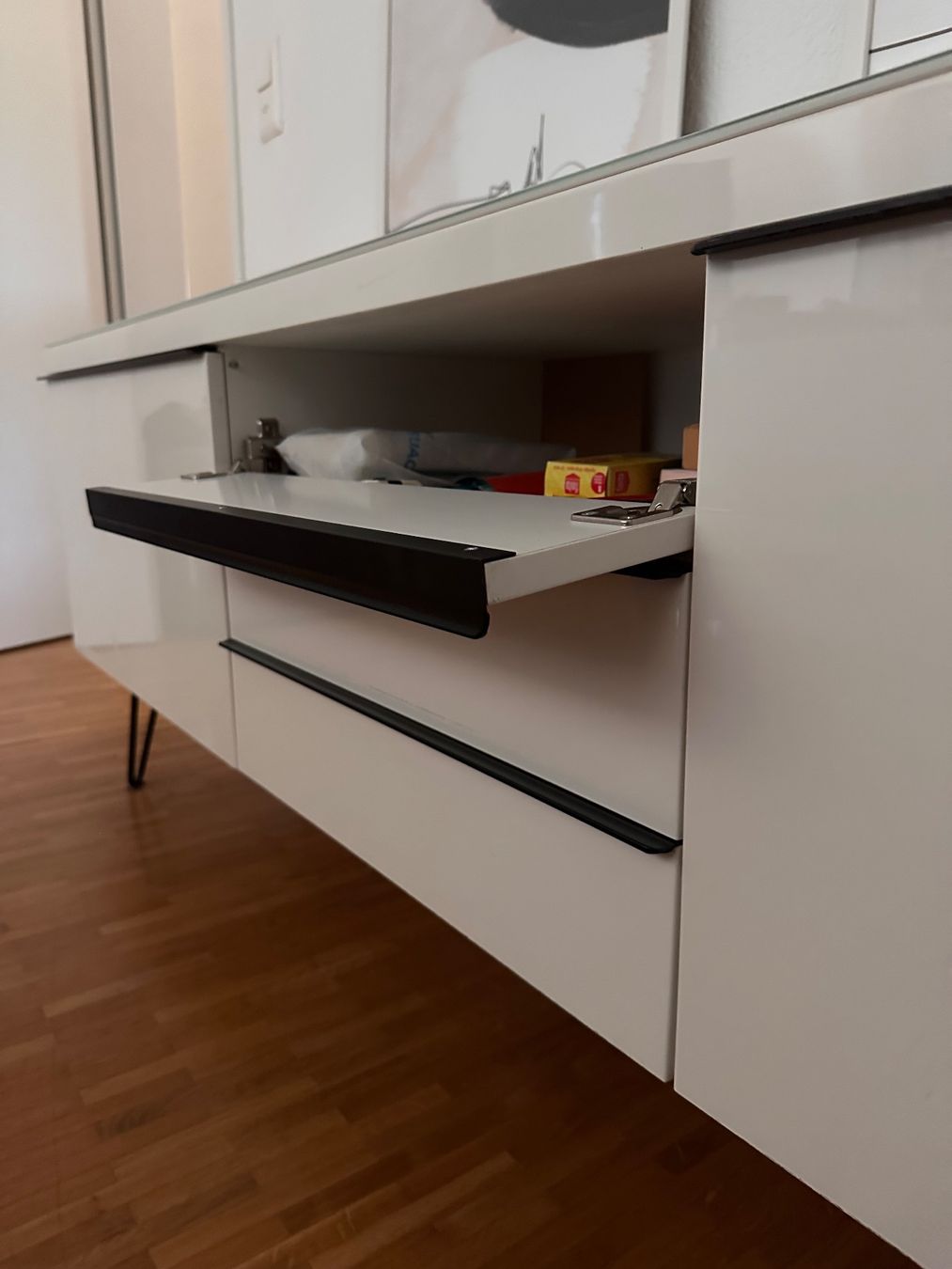 Ikea Meubles TV: TV Möbel – D'occasion à Schlieren par lhdinaa 2