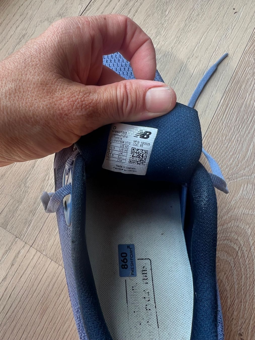 New Balance Herrenschuhe: New Balance 860 – Gebraucht aus Friltschen von rubufri1982 2