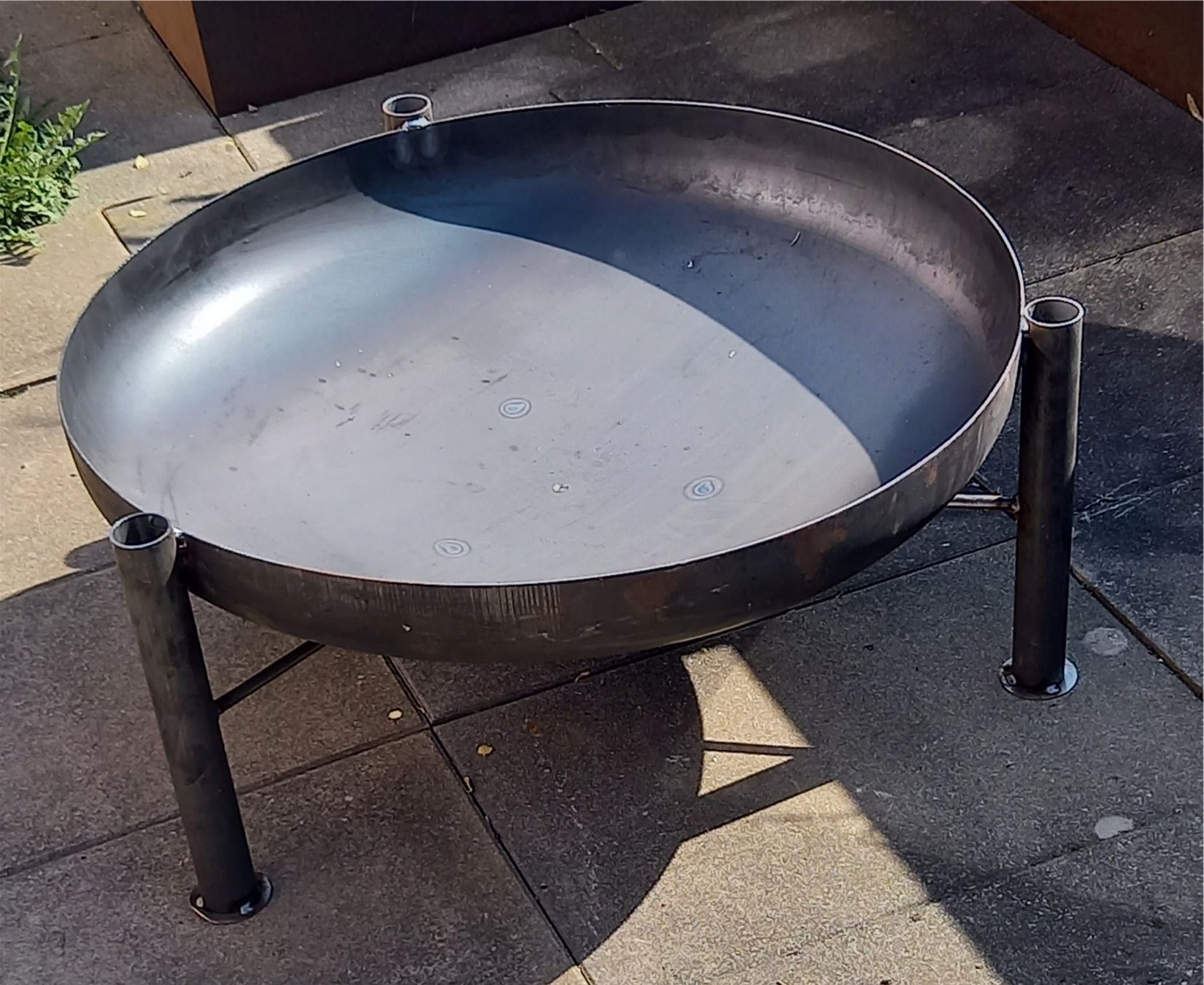 Bracieri: Feuerschale+80cm+neu+massiv+Grill+Garten+Lagerfeuer – Nuovo e nell'imballaggio originale da Mauren venduto da rundumsfest 2