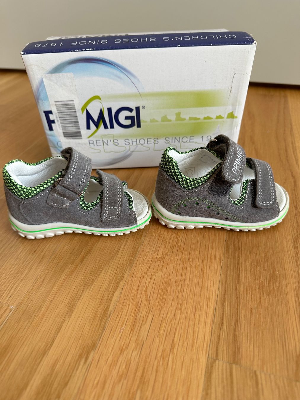 Primigi Scarpe per ragazzi: Primigi Sandalen grau Kinder Grösse 19 Originalbox – Nuovo (secondo la descrizione) da Unterägeri venduto da StefanGekko 5