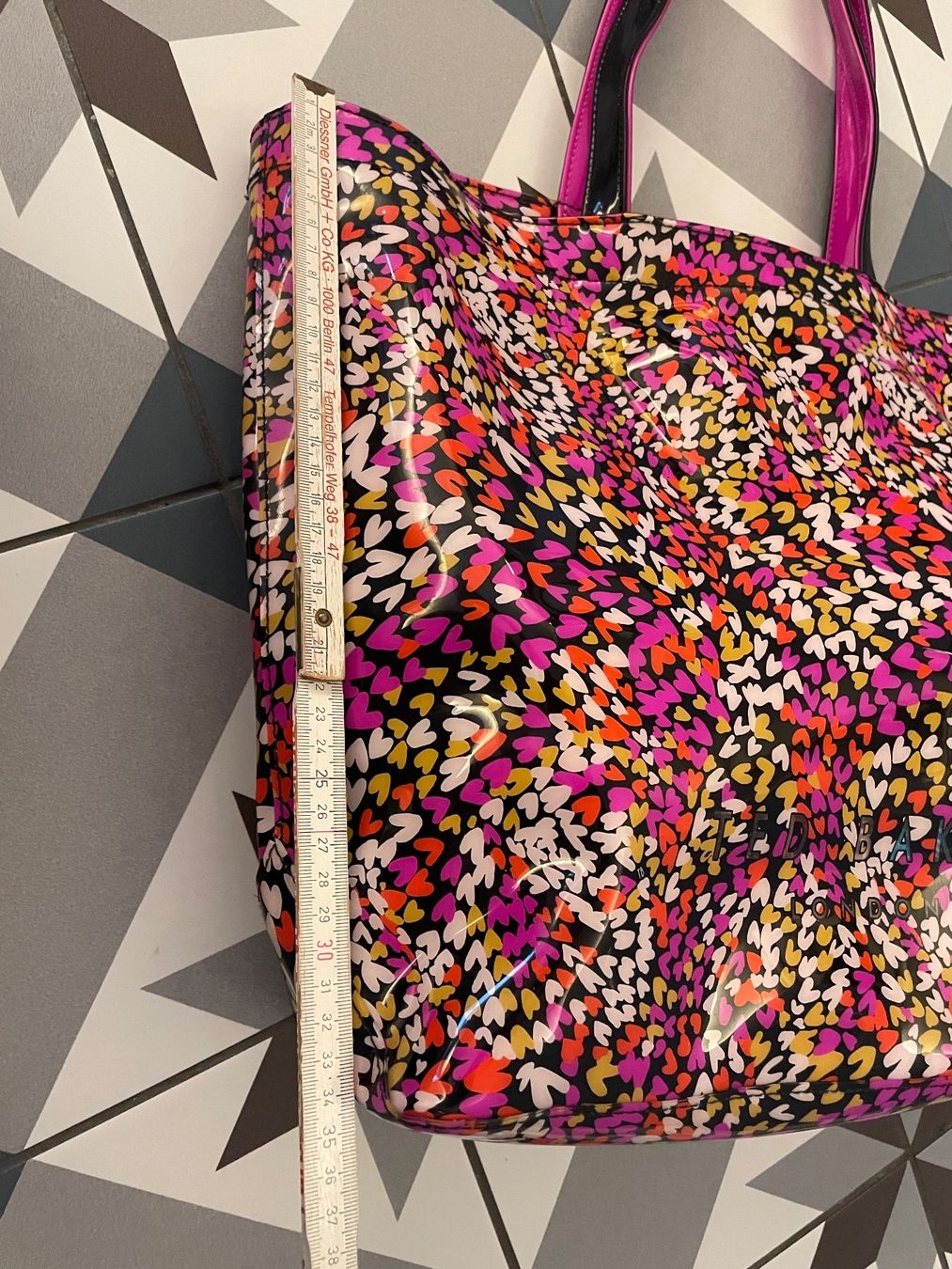 Ted Baker Borse da donna: Ted Baker Badetasche Shopper super Zustand – Usato da Zürich venduto da Pudelkerne 4
