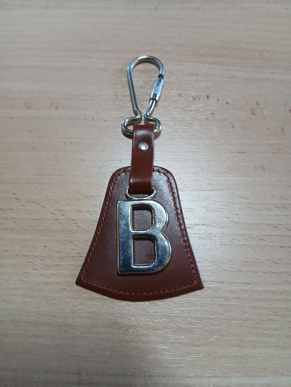 Schlüsselanhänger & - bänder: porte clé  – Neu und originalverpackt aus Vuadens von oiezo