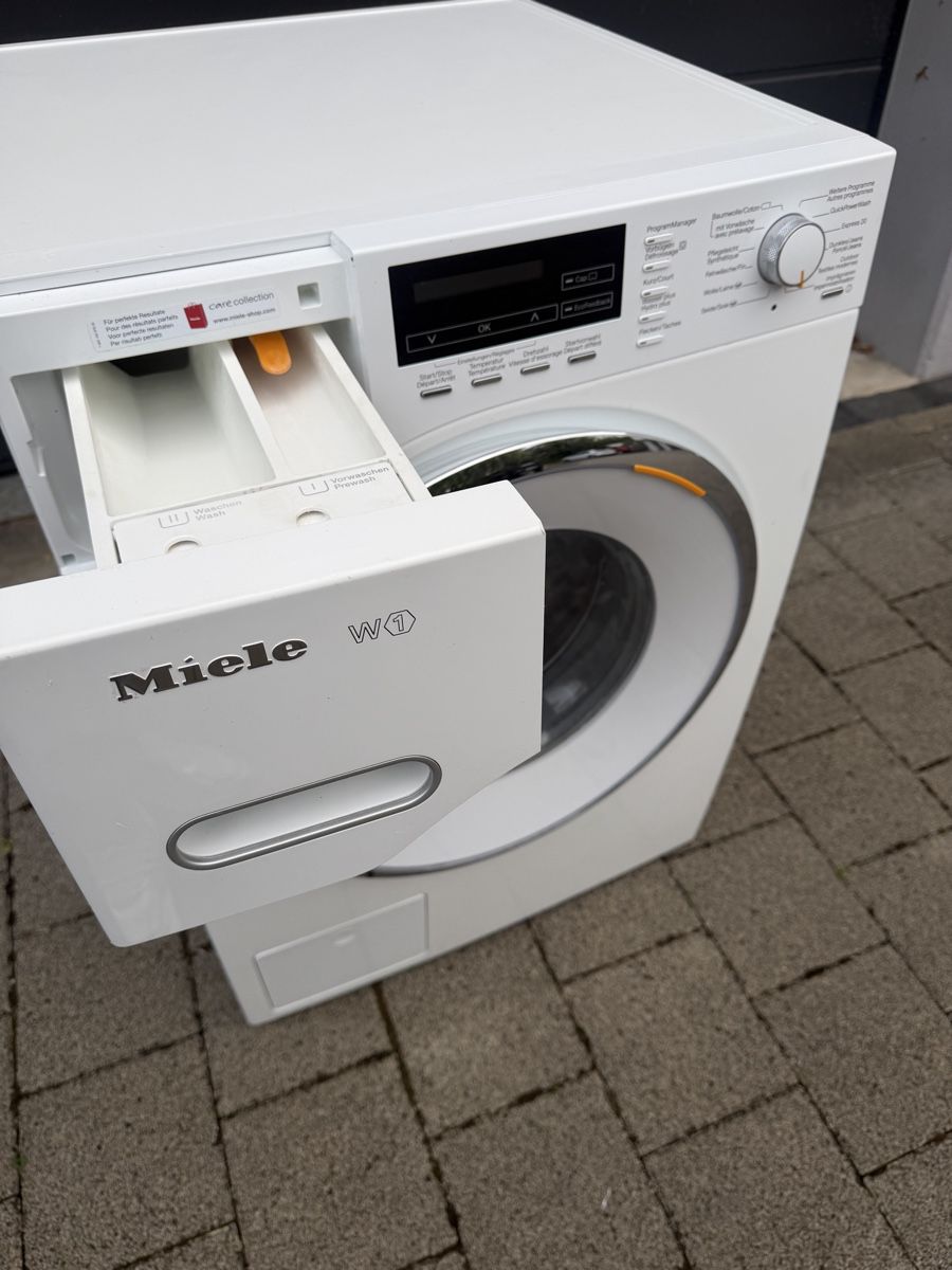 Miele Lavatrici: Miele W1 Waschmaschine 2.0 – Usato da Arlesheim venduto da VD.HG 3