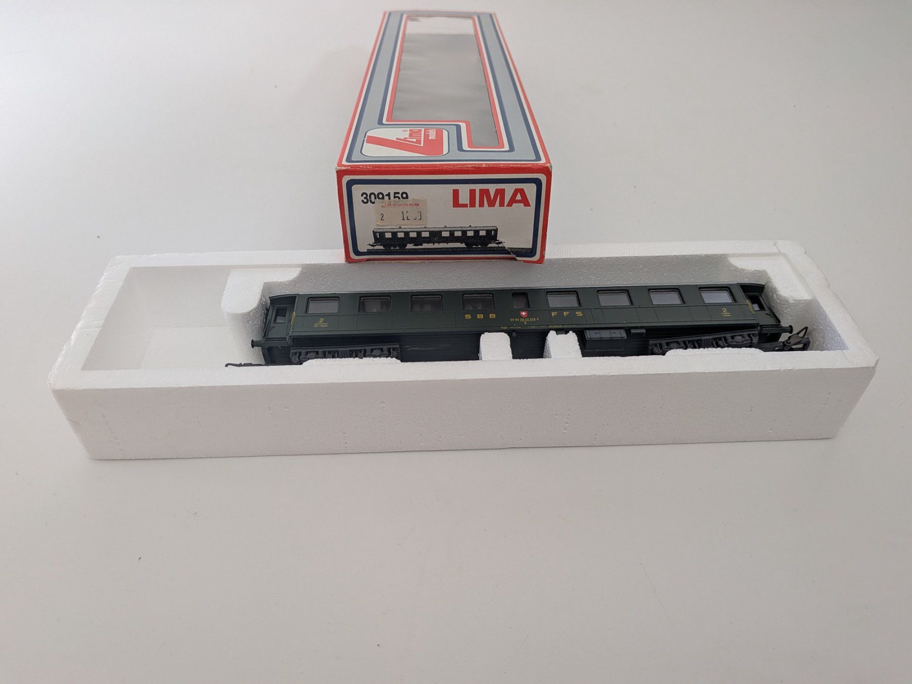 Lima Modellini di ferrovie: Lima Passagierwagen 309159 – Usato da Künten venduto da Dfog 1