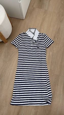 Lacoste Kleid