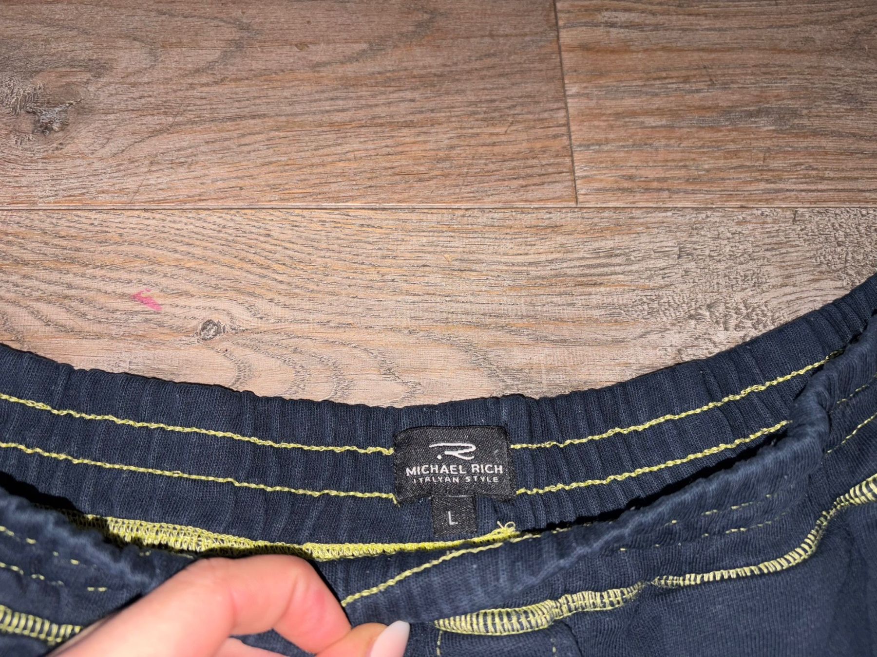 Hosen: Blaue Shorts – Neu (gemäss Beschreibung) aus Goldach von jil_vnd8 1