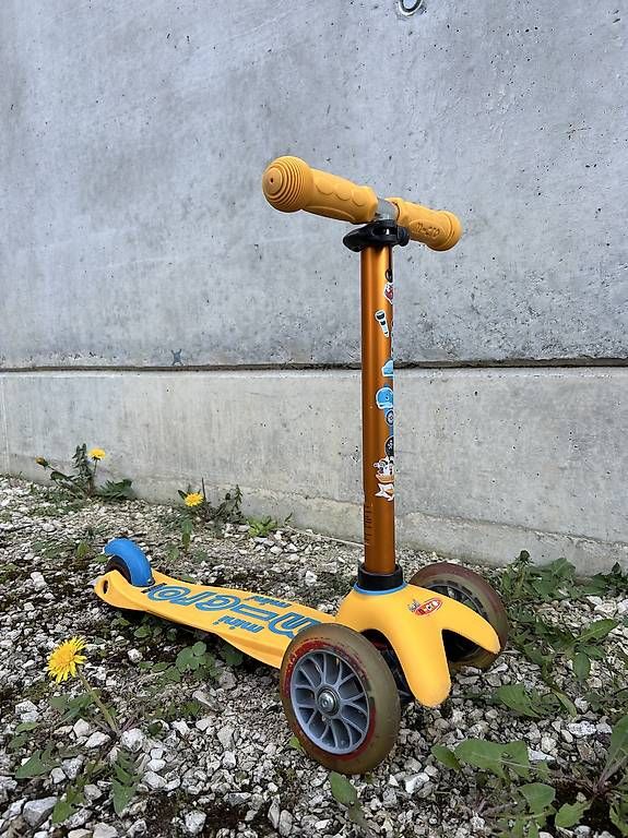 Kickboard: Micro Mini Deluxe Kinder Scooter, Trotti in Farbe Gelb – Usato da Biel/Bienne venduto da marsvolta80 3