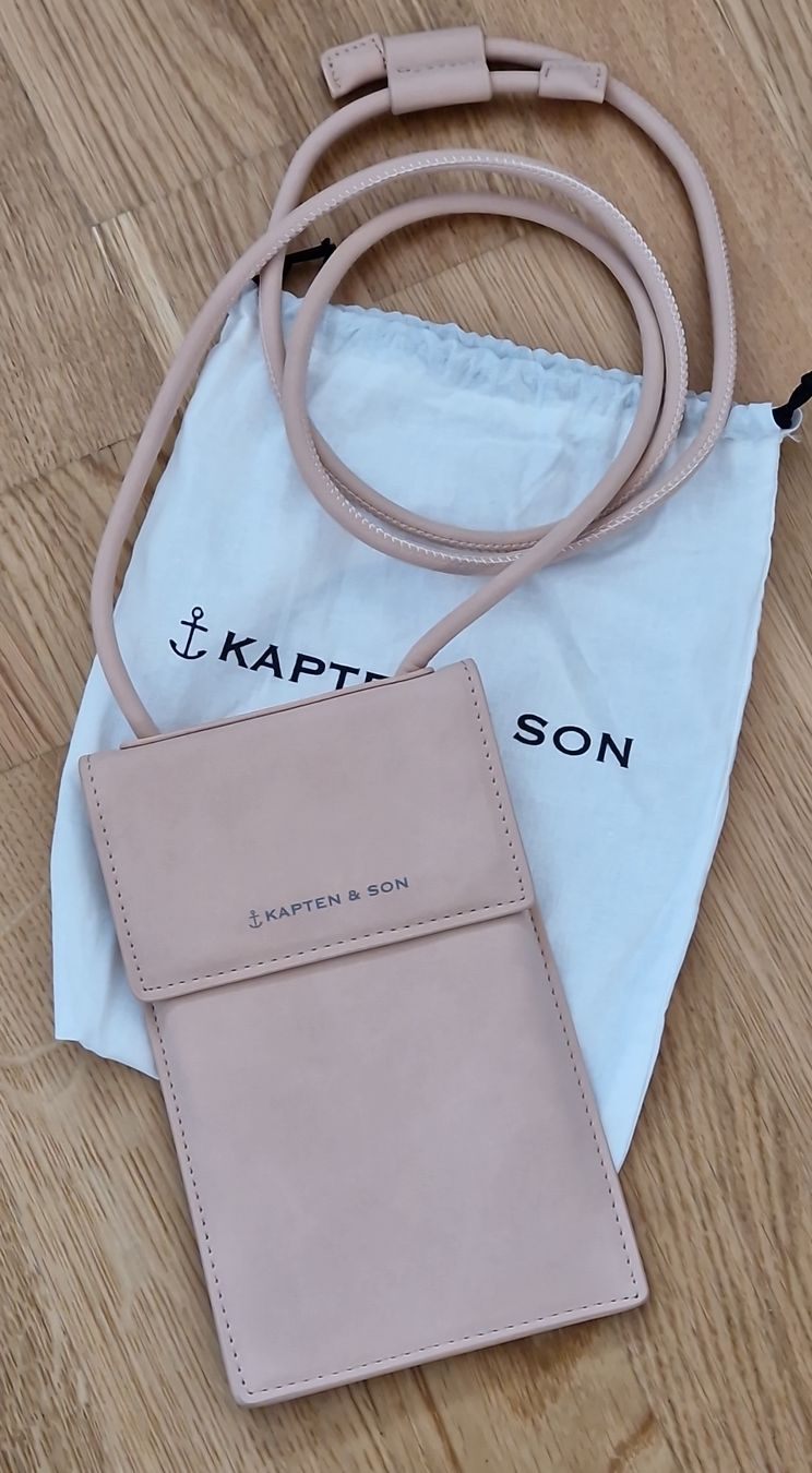 Kapten & Son Borse: Kapten & Son Vanso Handytasche blush – Nuovo e nell'imballaggio originale da Zürich venduto da c.line89