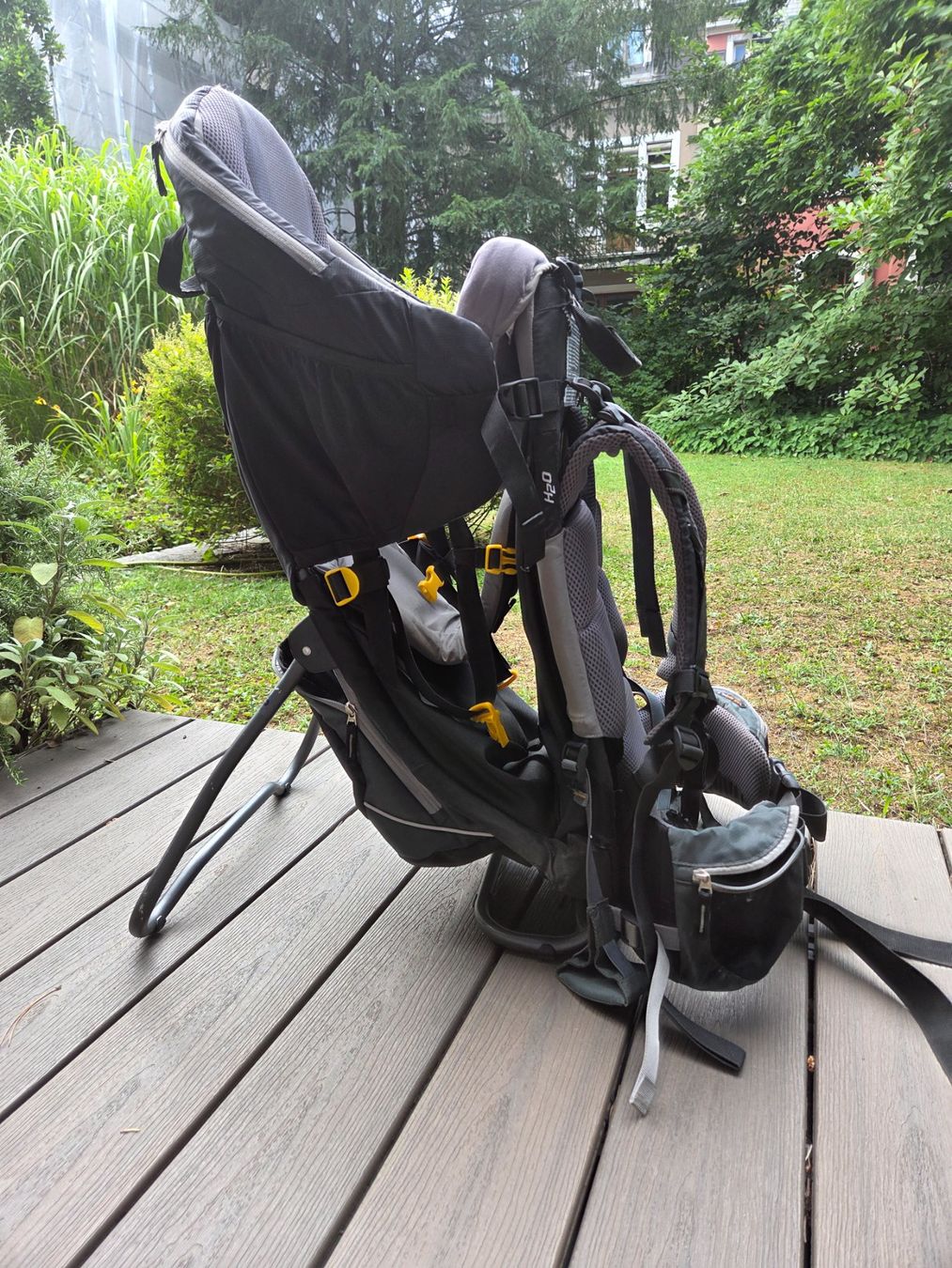 Deuter Marsupi portabebè: Deuter Kindertrage, Top Zustand – Usato da Basel venduto da man_c7d2 2