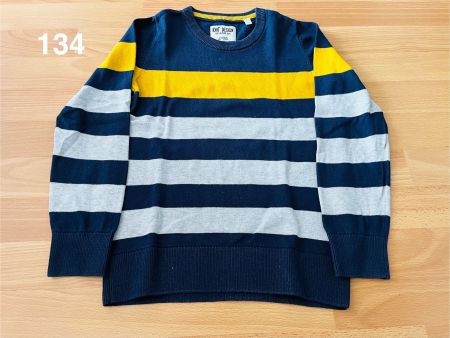 Pullover Grösse 134
