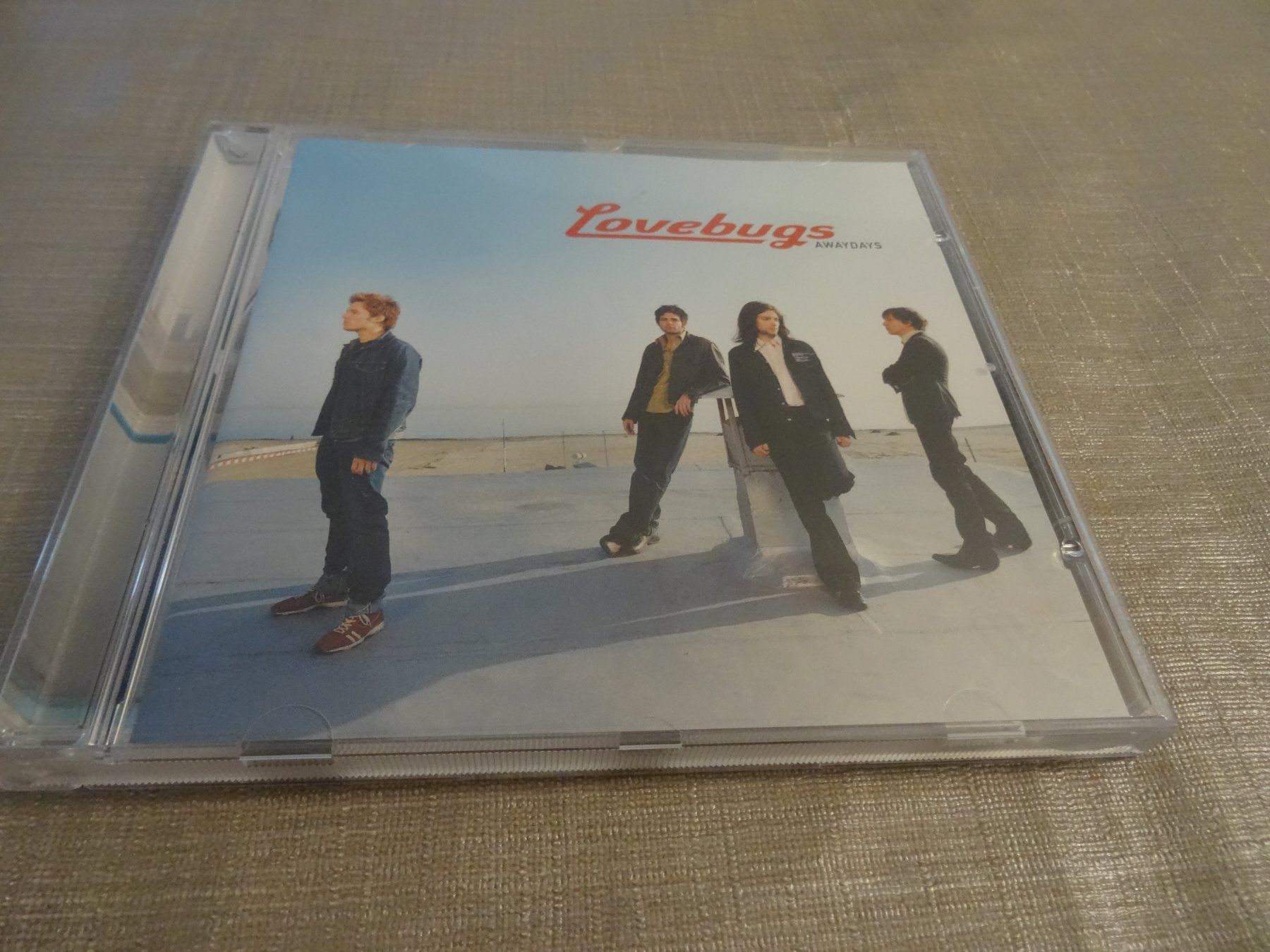 CD: Lovebugs - Awaydays CD – Usato da Olten venduto da Disc-Ausverkauf
