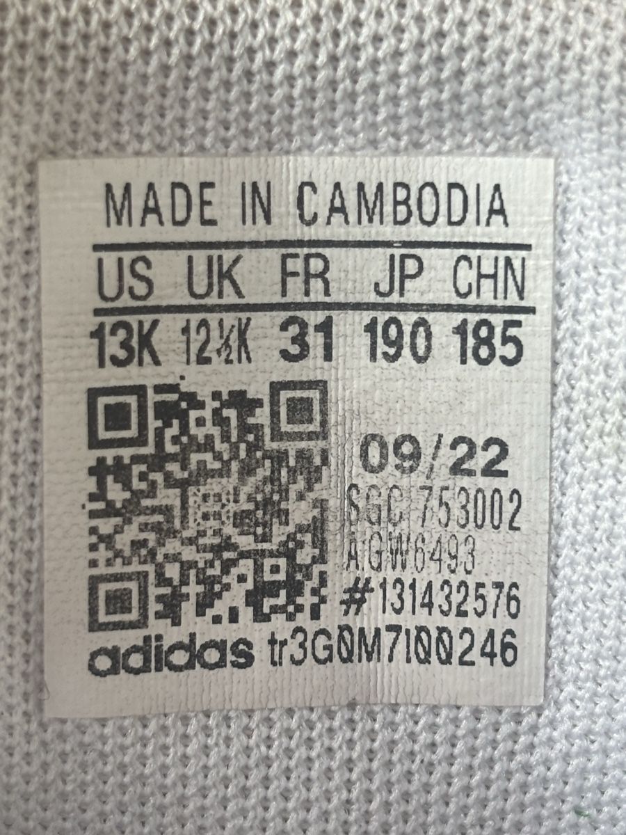 Adidas Scarpe per ragazzi: Adidas enfant 31 baskets  – Usato da Chêne-Bougeries venduto da CeliaMate 5
