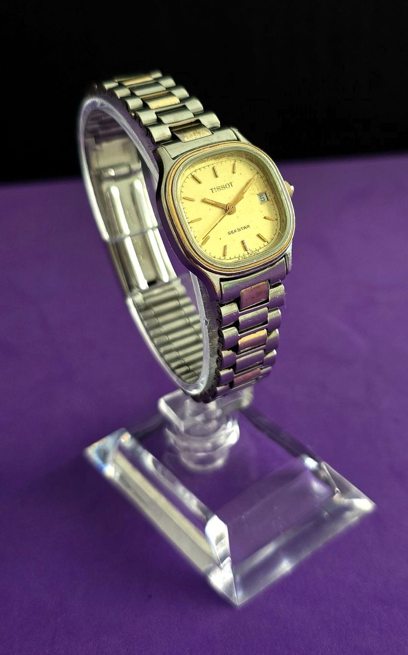 Tissot Orologi: VINTAGE TISSOT SEASTAR - DATE UHR – Usato da Neftenbach venduto da Taschen-Uhren 1
