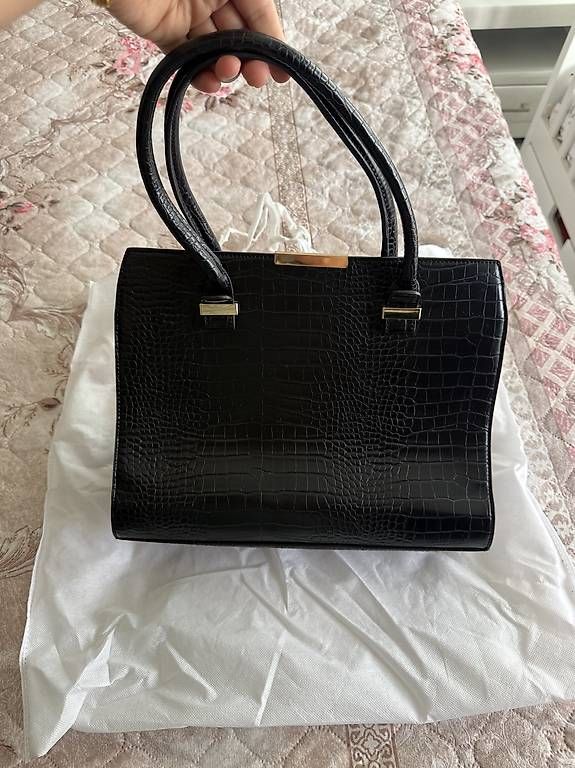 Borse da donna: Handtasche  – Usato da Kloten venduto da Privat2011