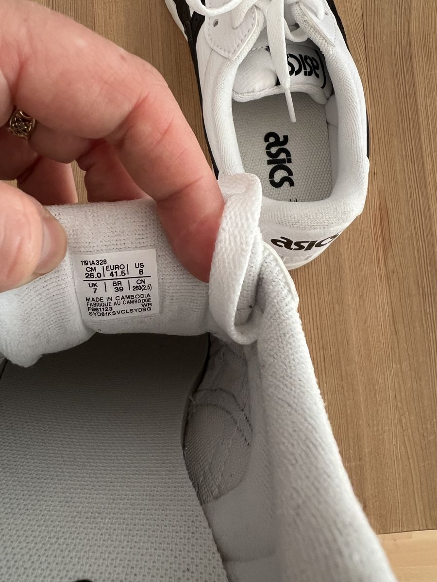 Asics Scarpe da donna: Asics Sneaker flach, Gr. 41.5, neu, NP 100.- – Nuovo (secondo la descrizione) da Zürich venduto da ViolettRosenRot 4