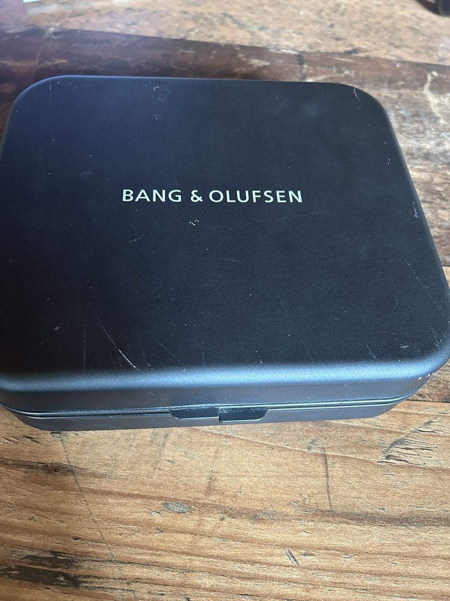Bang & Olufsen Cuffie: Kopfhöhrer Bang & Olufsen Beoplay H95 – Usato da Wichtrach venduto da tamytamy 5