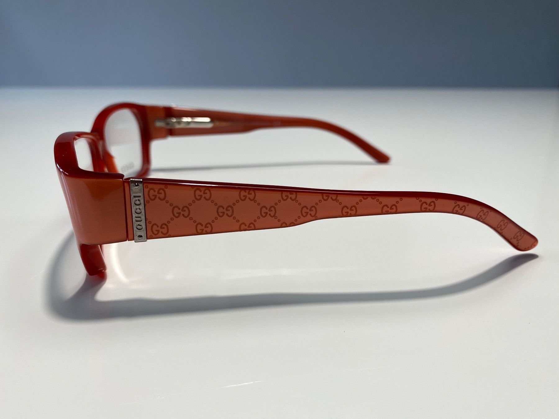 Gucci Occhiali & Lenti: Monture de lunettes Gucci Rouge – Nuovo (secondo la descrizione) da Bottens venduto da 2Lens 2