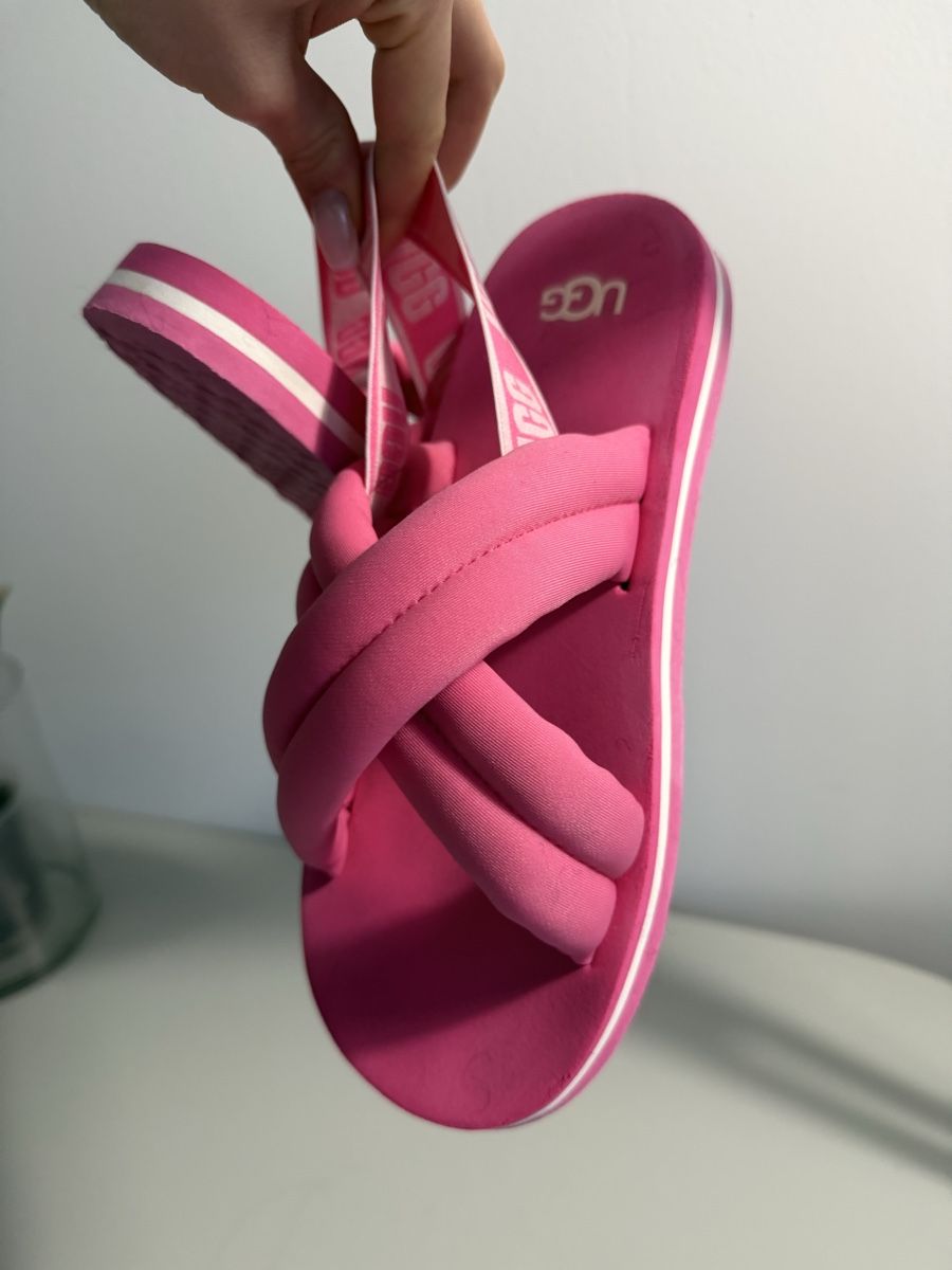 Ugg Scarpe per ragazzi: UGG – Nuovo (secondo la descrizione) da Wetzikon ZH venduto da pan_9q5r