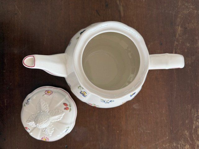 Villeroy & Boch Teekannen: Petite Fleur Teekanne - Villeroy & Boch – Gebraucht aus Luzern von lrobert 4