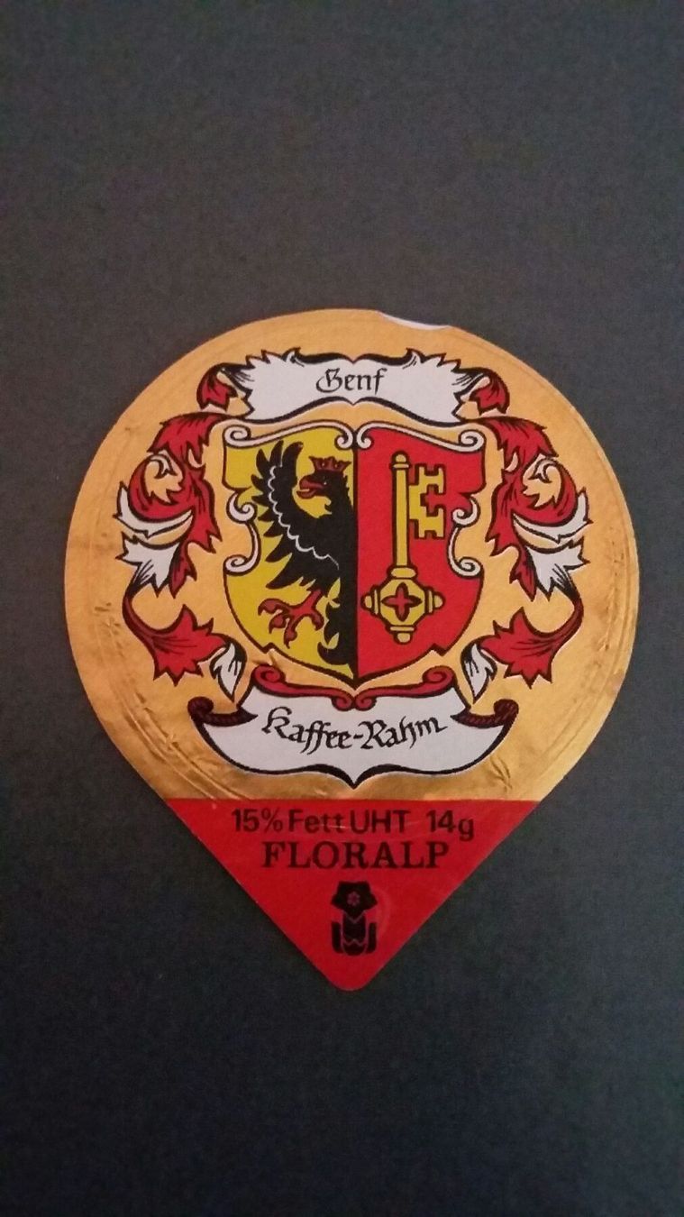 Kaffeerahmdeckel: KRD aus Serie 12 "Kantonswappen" / Nr. 8 – Gebraucht aus Goldau von Soundbookie