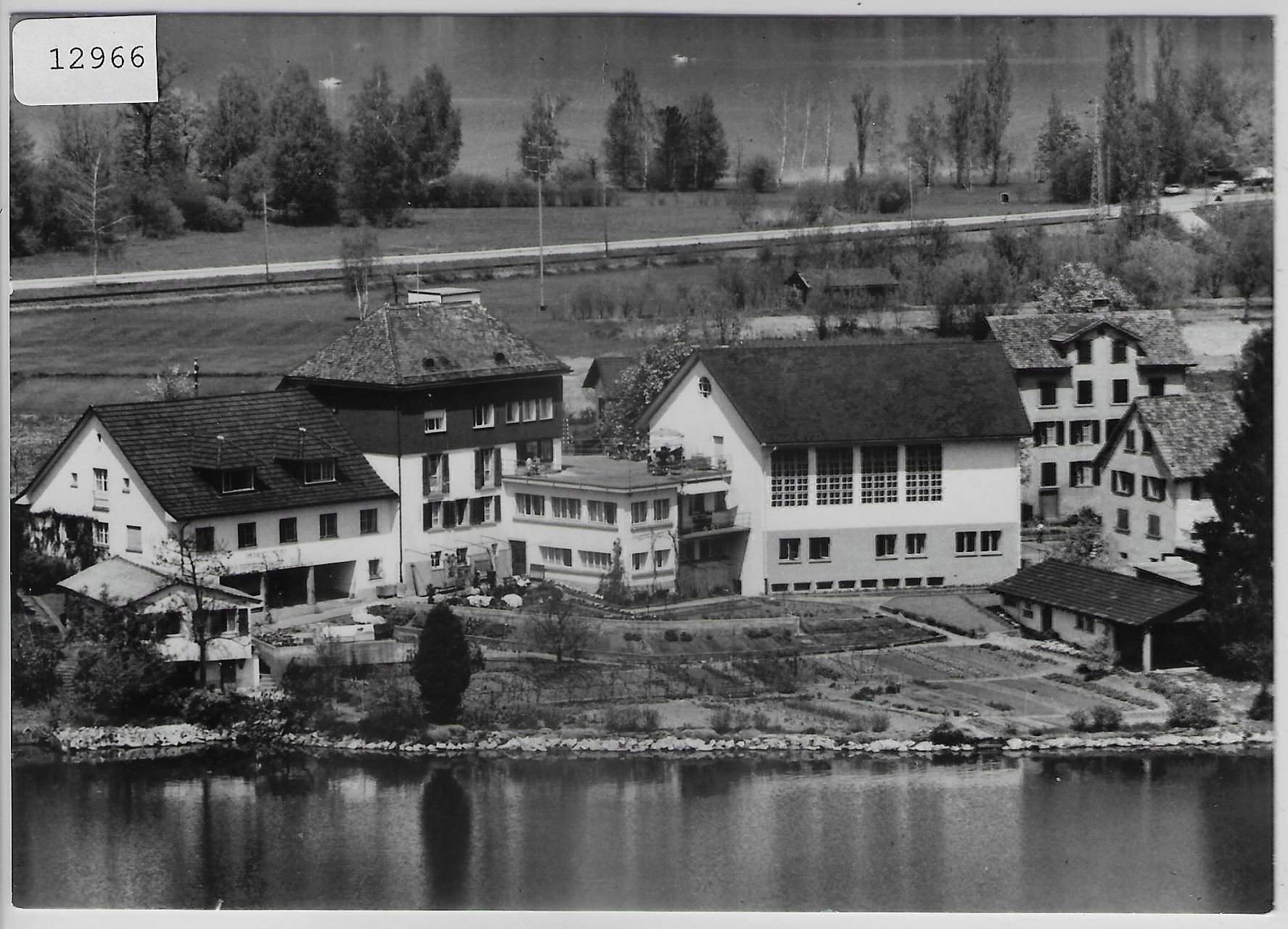 Cartoline postali: Flugaufnahme Invalidenheim St. Antonius – Antico da Ettingen venduto da Kartenplanet