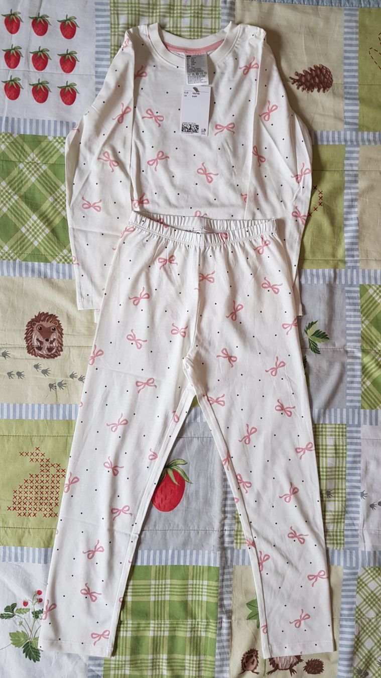 H&M Pyjamas & Ähnliches: Neues Pyjama H&M Gr.110/116 – Neu und originalverpackt aus Luzern von silvermoon12 2