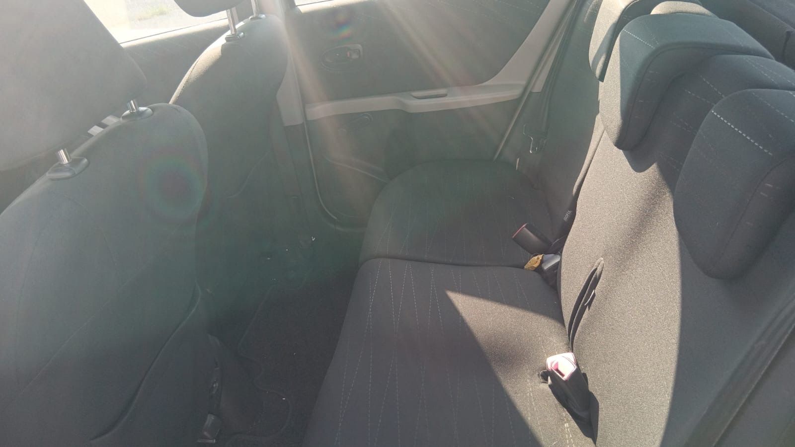 Toyota Automobili: Toyota Yaris 1.0 – Usato da Rebstein venduto da TonyRasta-Autohandel 6